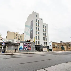 Hotel Ninety Five Fordham / St. Barnabas Hospital